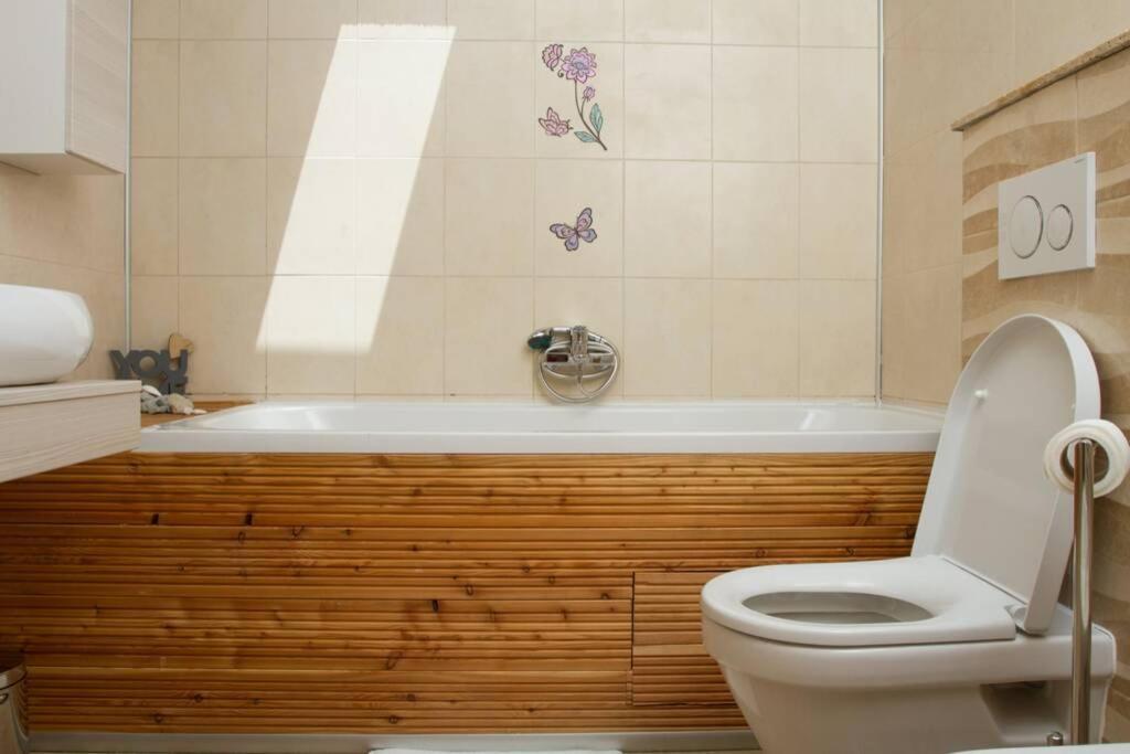 Holiday House Villa Bleu Korusce エクステリア 写真