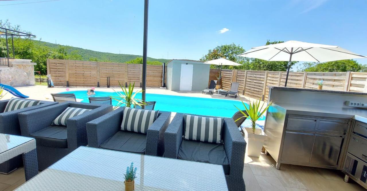 Holiday House Villa Bleu Korusce エクステリア 写真
